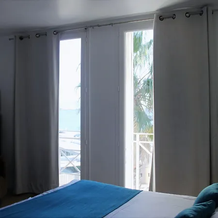 Key Largo Отель 3*